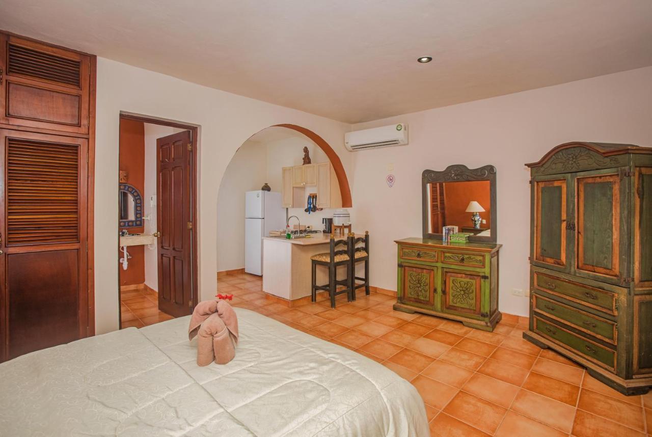 קוזומל Hacienda San Miguel Hotel & Suites מראה חיצוני תמונה